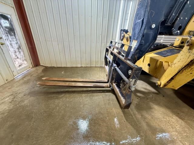 2019 CAT TL1255D-15