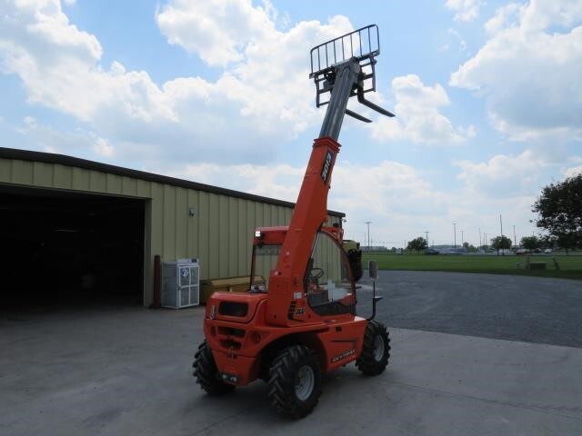 2025 SkyTrak 3013-27