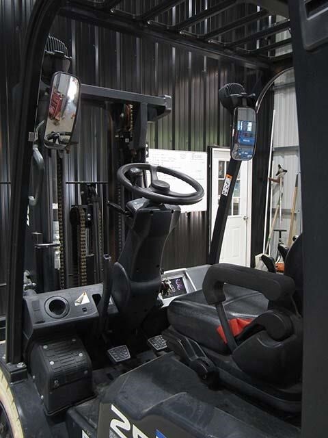 2023 Doosan G25E-8