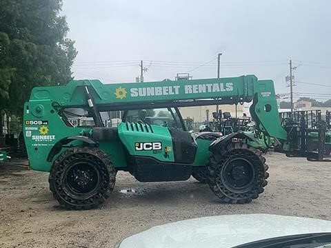2017 JCB 509-42-5