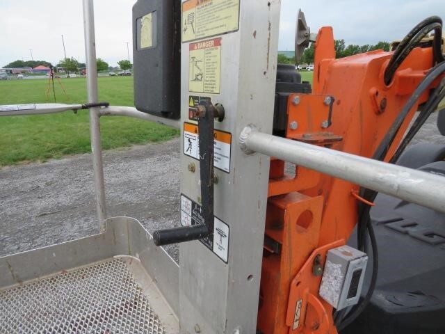 2018 JLG T350-14