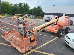 2016 JLG 400S-1