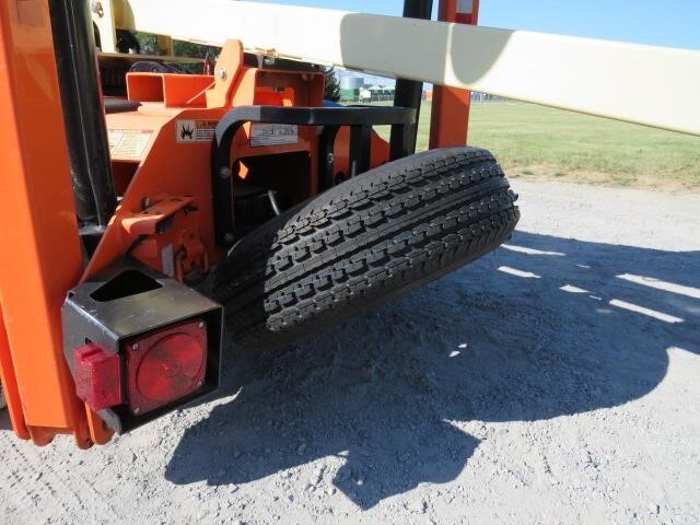 2018 JLG T350-13