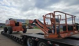 2017 JLG 660SJ Picture 3 2017 JLG 660SJ-3