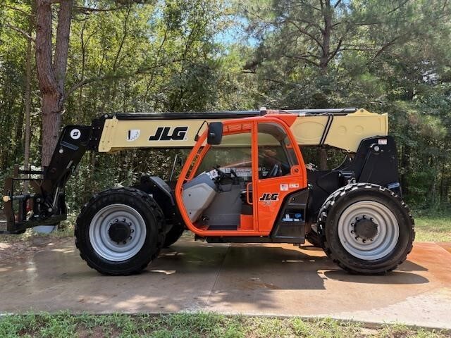 2025 JLG 943-1