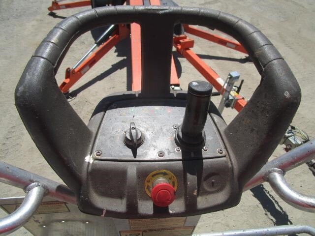 2018 JLG T350-22