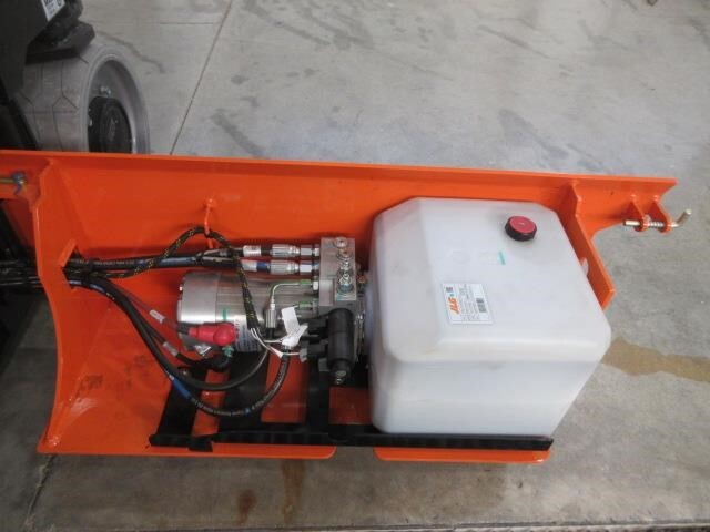 2025 JLG 3246-12