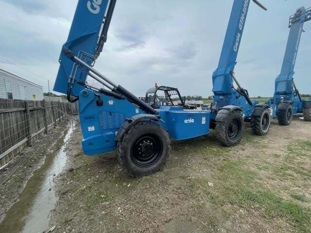 2018 Genie GTH-1056 Picture 4 2018 Genie GTH-1056-4