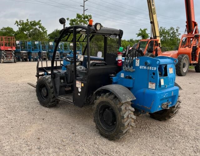 2018 Genie GTH-5519 Picture 6 2018 Genie GTH-5519-6
