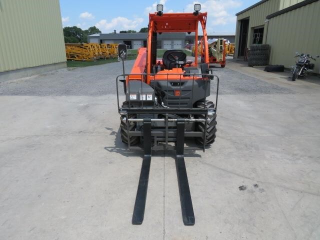2025 SkyTrak 3013-7
