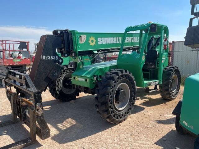 2017 SkyTrak 6042-1