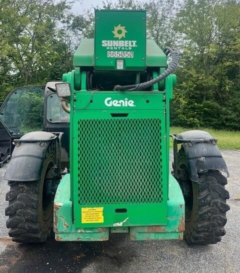 2016 Genie GTH-1056 Picture 2 2016 Genie GTH-1056-2