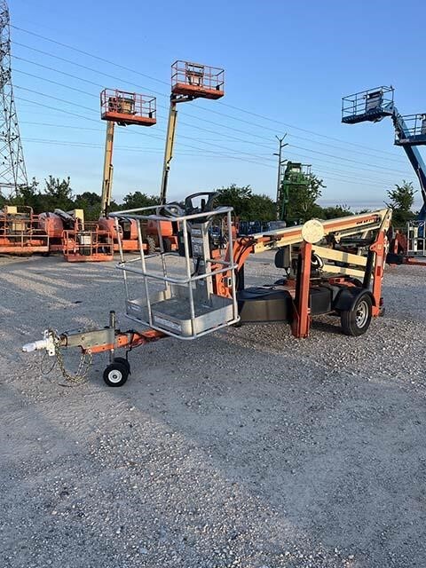2018 JLG T350-2