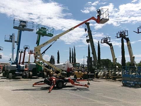 2018 JLG T350-24
