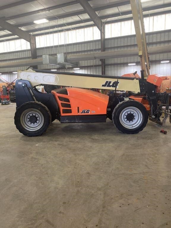 2021 JLG 742 Picture 3 2021 JLG 742-3