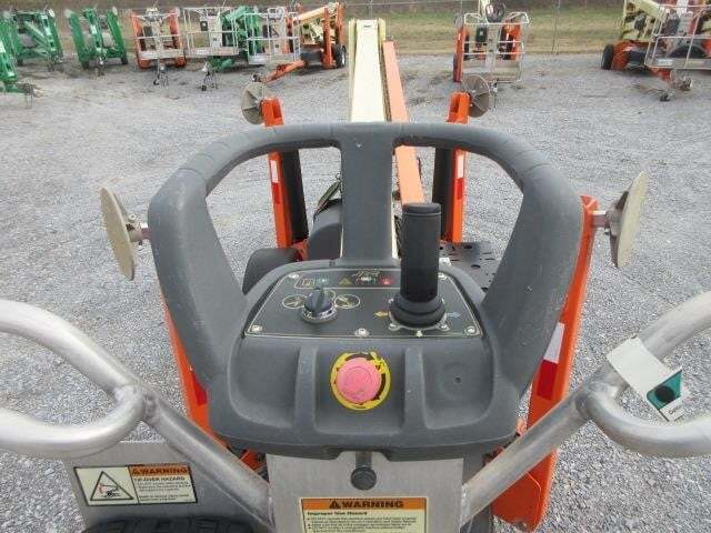 2021 JLG T350-7