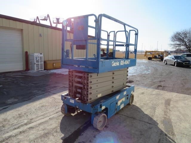 2015 Genie GS-4047 Picture 3 2015 Genie GS-4047-3
