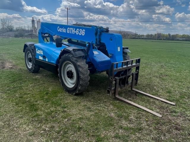 2015 Genie GTH-636 Picture 4 2015 Genie GTH-636-4