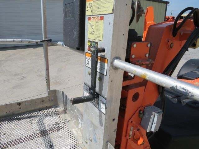 2018 JLG T350-19