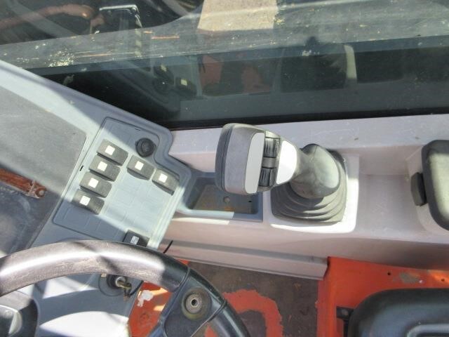 2016 JLG 642-15