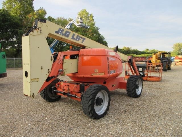 2016 JLG 600AJ-3