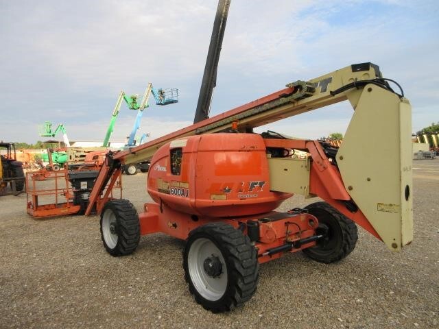 2016 JLG 600AJ-5