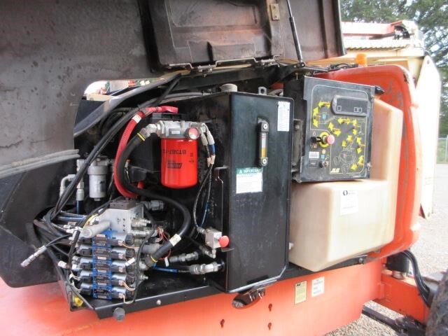 2016 JLG 600AJ-17