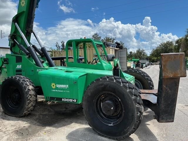 2016 SkyTrak 10054-3