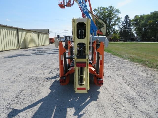 2018 JLG T350-7