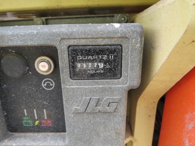2016 JLG 1930ES-10