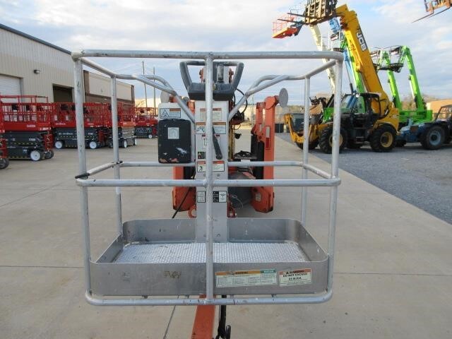 2017 JLG T500J-6