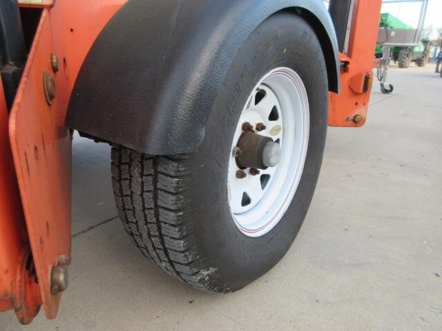 2017 JLG T500J-12
