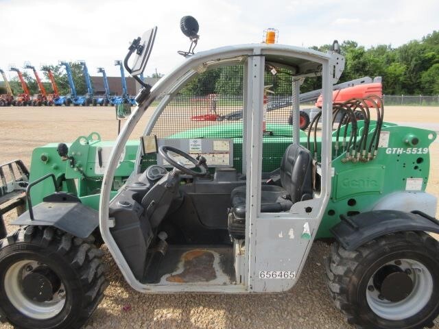 2015 Genie GTH-5519-15