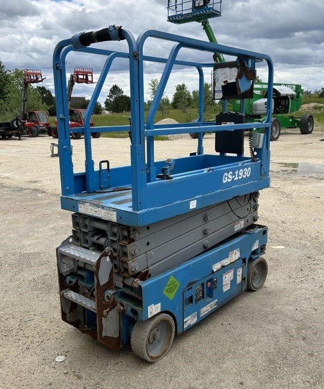 2015 Genie GS-1930-1