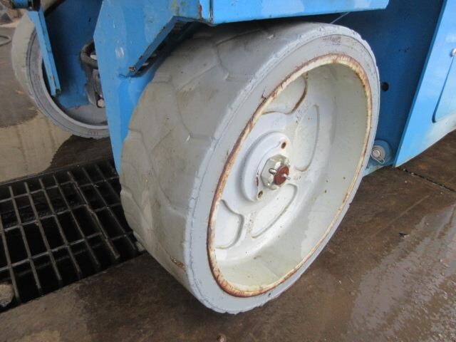 2017 Genie GS-2632-5