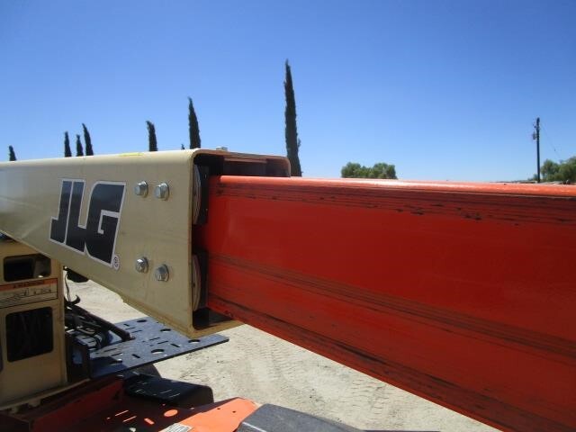2018 JLG T350-19