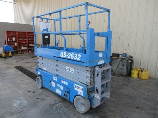 2017 Genie GS-2632 Picture 4 2017 Genie GS-2632-4