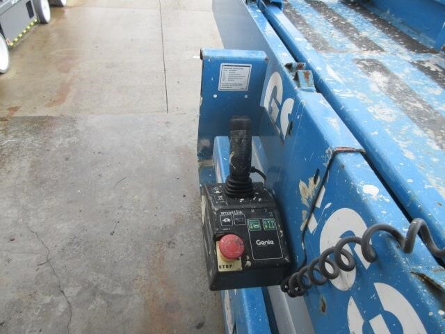 2017 Genie GS-2632 Picture 12 2017 Genie GS-2632-12
