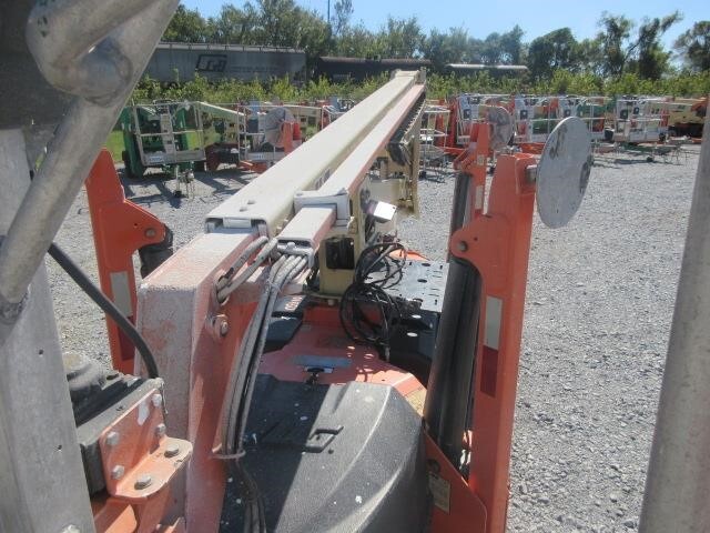 2018 JLG T350-10