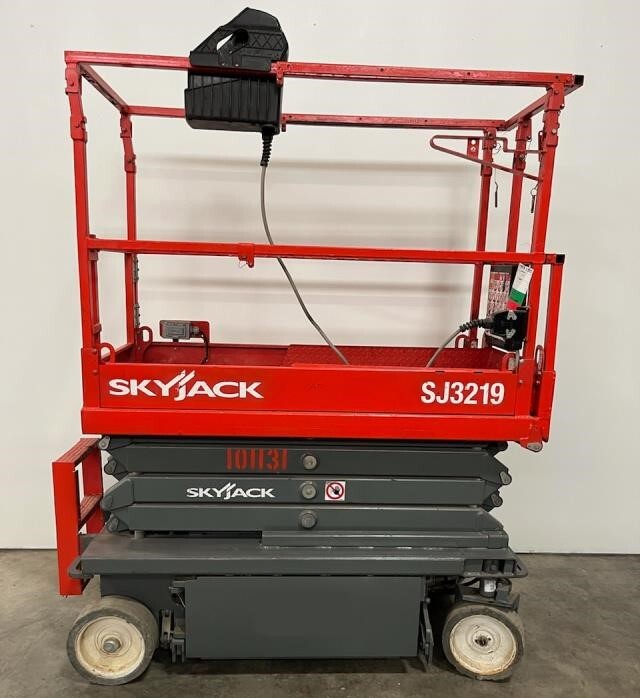 2021 Skyjack SJ3219