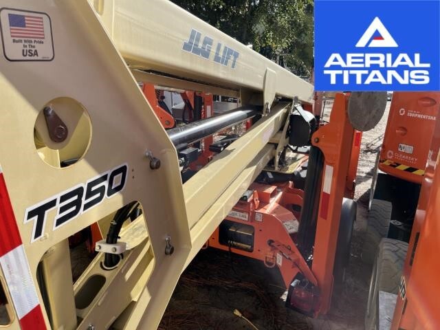 2022 JLG T350