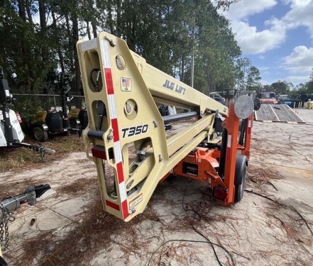 2021 JLG T350-2
