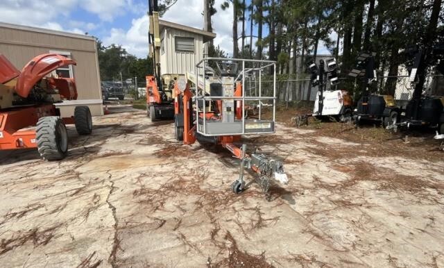 2021 JLG T350-4