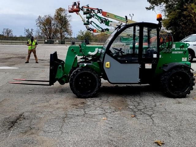 2019 Genie GTH-5519