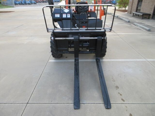 2025 JLG E313-9