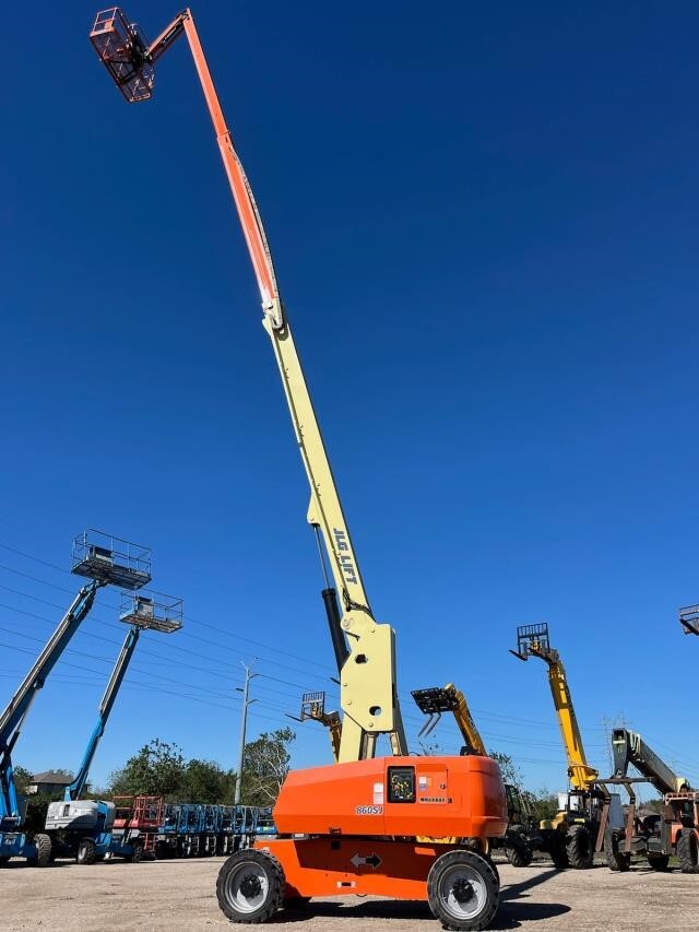 2016 JLG 860SJ Picture 2 2016 JLG 860SJ-2
