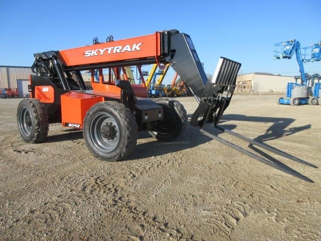 2015 SkyTrak 6042-2