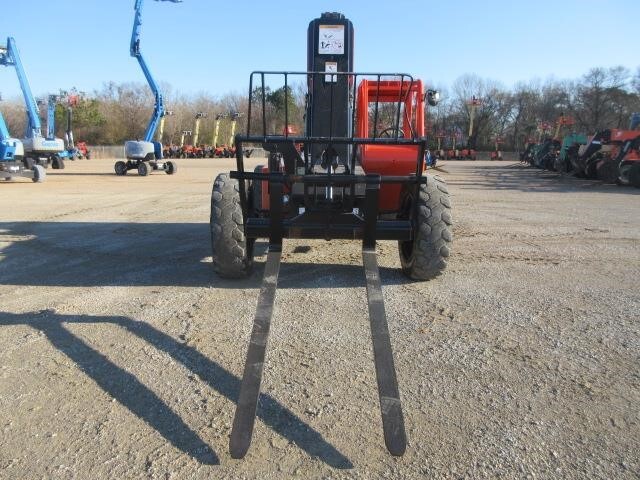 2015 SkyTrak 6042-5