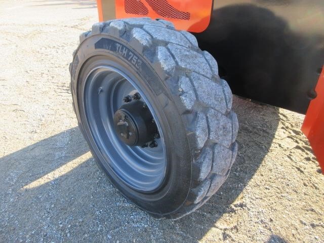 2015 SkyTrak 6042-10