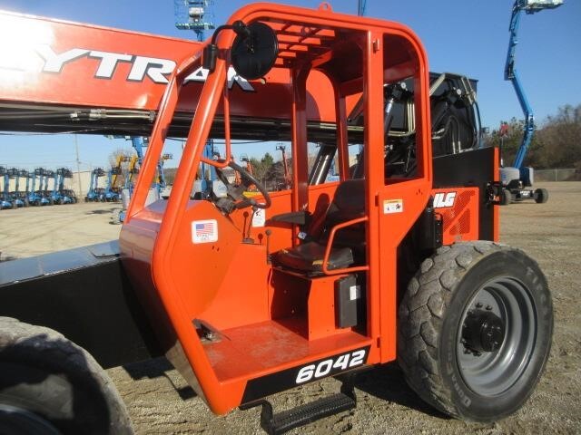 2015 SkyTrak 6042-17